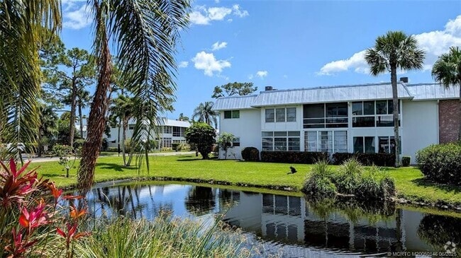 Building Photo - 2929 SE Ocean Blvd Unit K6 Rental