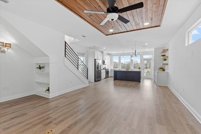 Photo - 459 Grand Oaks Rd