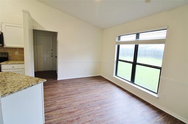 Photo - 1103 Hemlock Ct
