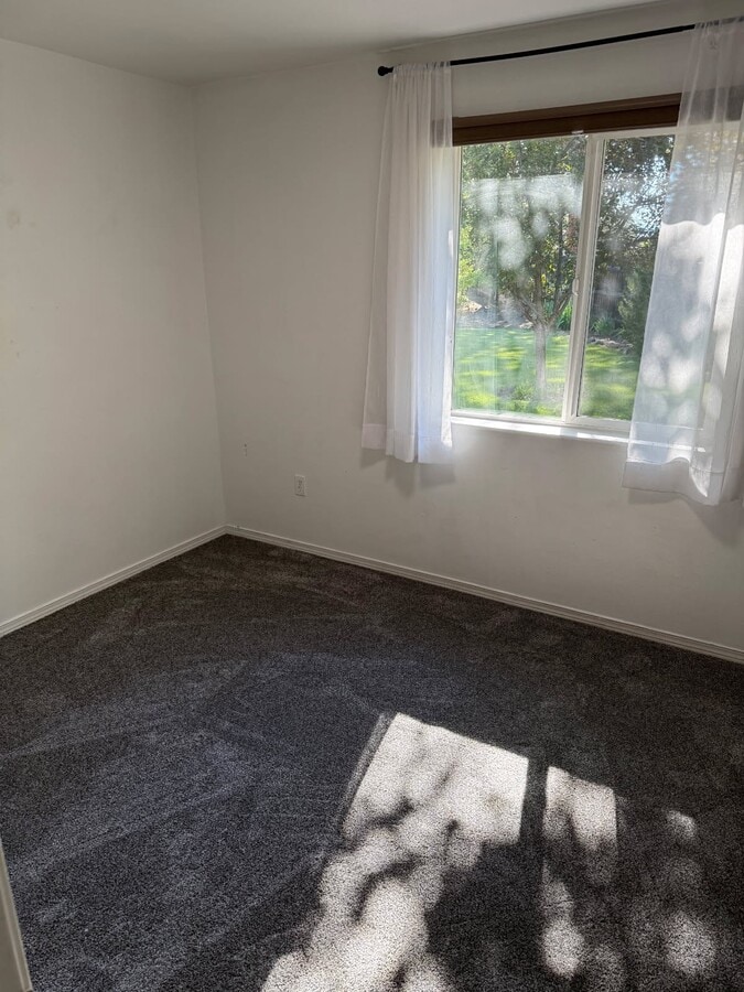Photo - 61087 Honkers Ct
