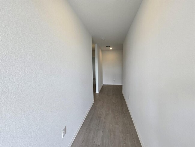 Photo - 12920 Eastland Dr