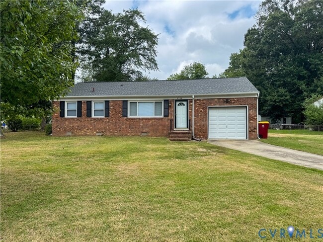 Building Photo - 2590 Pinehurst Dr Rental