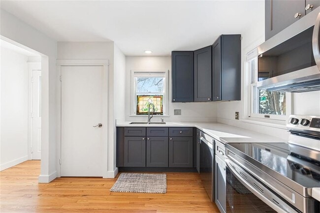 Photo - 31 Washington St