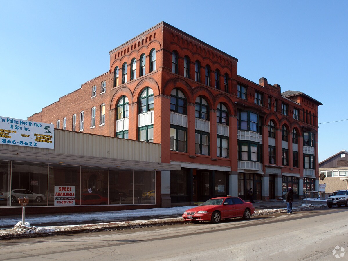 Photo - Winston Arms