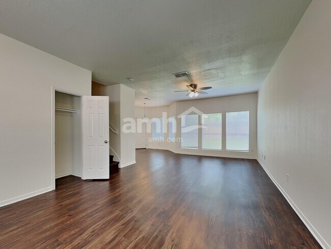Photo - 18214 Alemarble Oak St