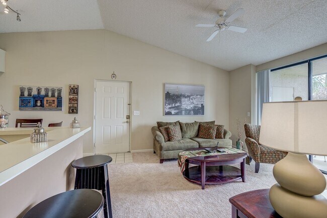 Photo - 13545 Eagle Ridge Dr Unit 13545 Eagle Ridge Drive #827