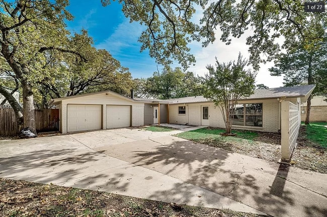 Photo - 1520 Sunnybrook Dr Casa