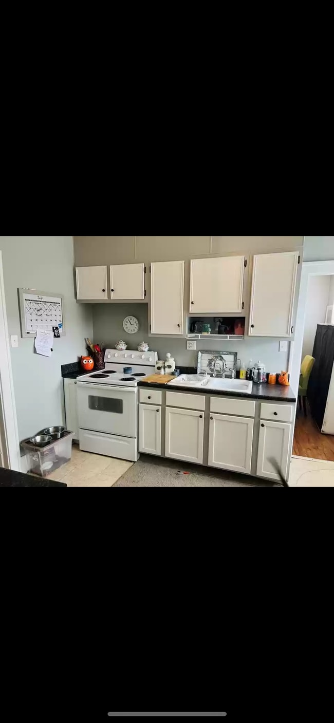 Photo - 4 Campbell Ter