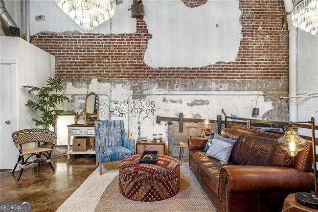 Photo - 650 Glen Iris Dr NE Unidad 3