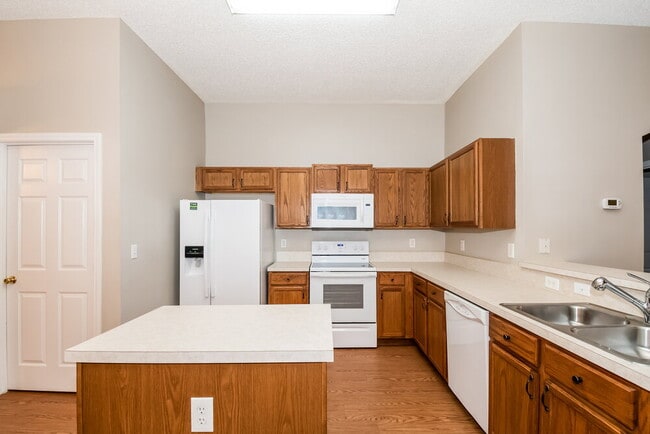 Photo - 3138 Haverhill Ct