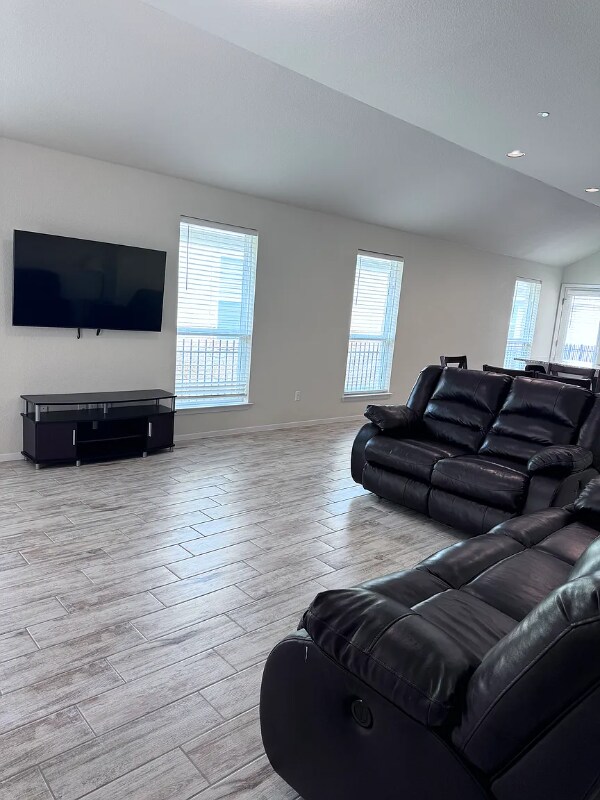 Photo - 2800 Joe Dimaggio Blvd