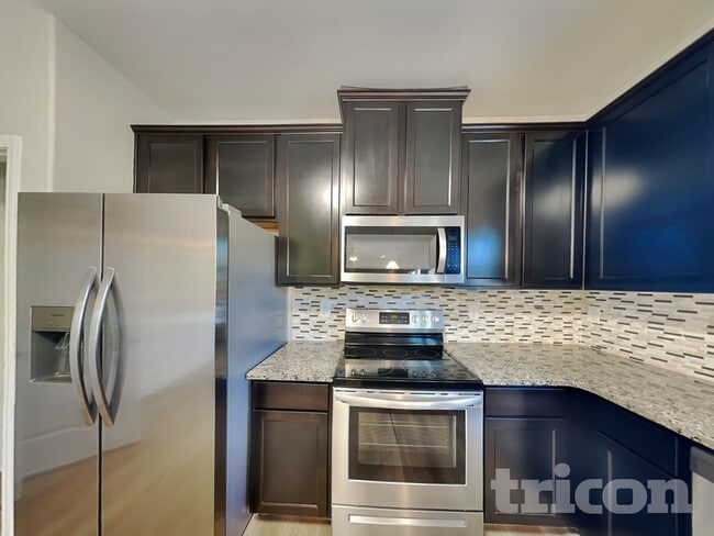 Photo - 424 Hyder Ct