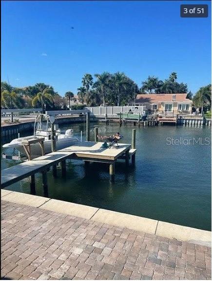 Photo - 2001 Hawaii Ave NE