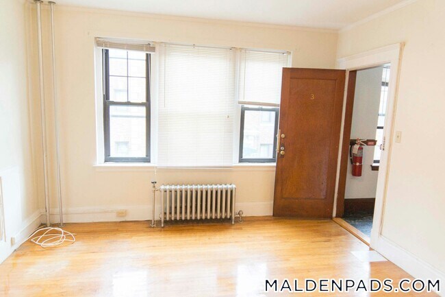 Photo - 349 Pleasant St Unidad A3-3