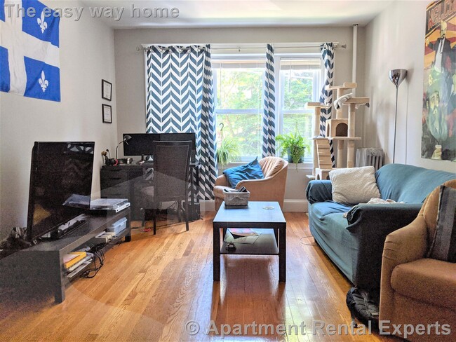 Building Photo - 1 Gray St Rental