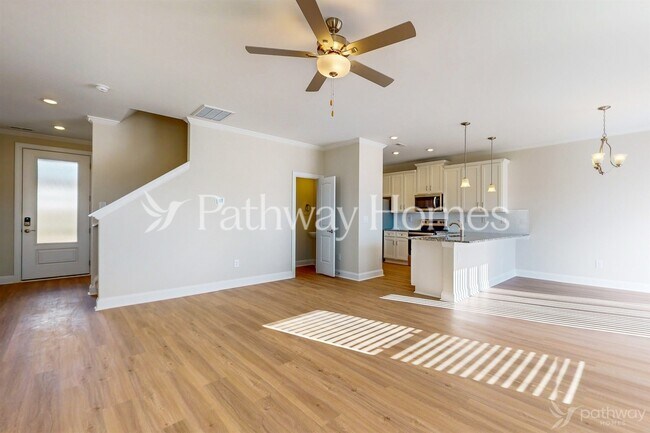 Photo - 201 Adams Tree Wy