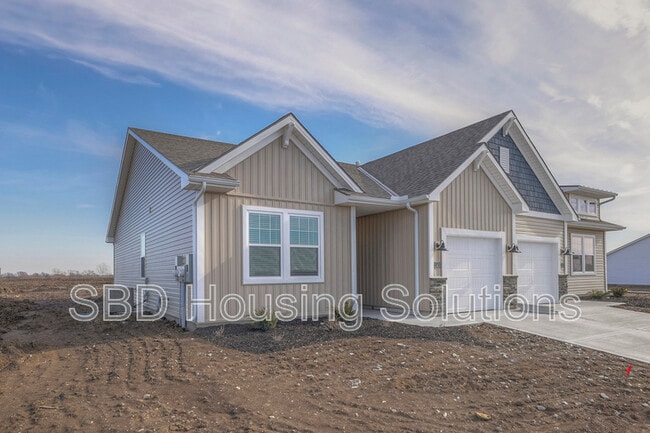 Building Photo - 27402 E Oak View Dr Rental