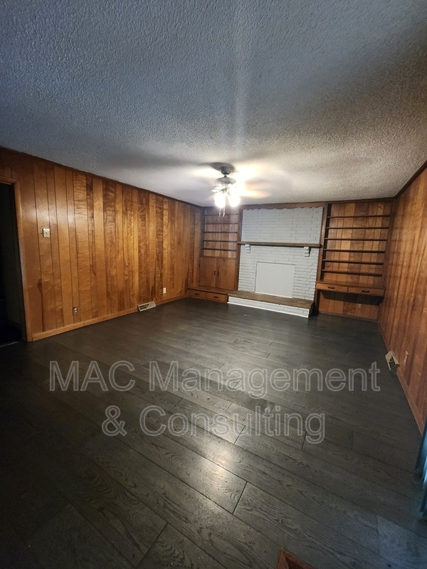 Photo - 565 Dixon Springs Hwy