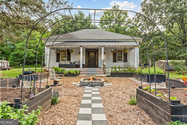 Building Photo - 1580 Farmington Rd