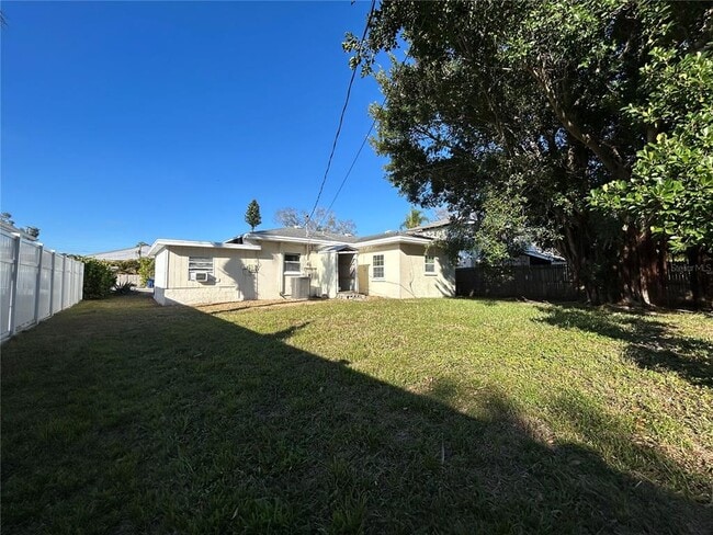 Photo - 3310 Lexington St