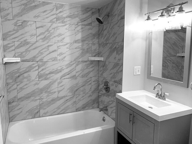 Photo - 54 Madison Ave Apartments Unit 2