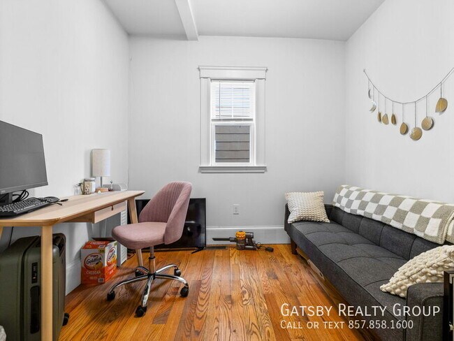 Photo - 76 Bowdoin St Unit 1R