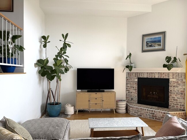Photo - Furnished Multi-Level Townhome in South Redondo Beach – Available for 6–12 Months