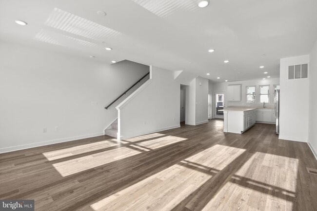 Photo - 1309 Bracken Ln