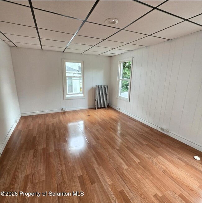 1024 S Webster Ave