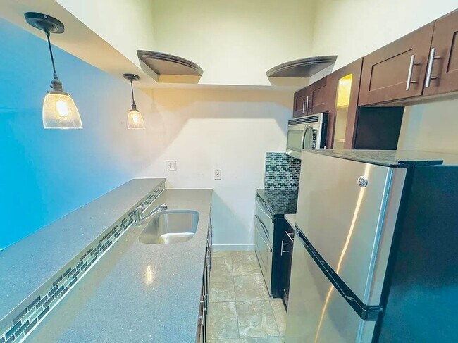 Photo - 32 Garnet St Unidad 4B