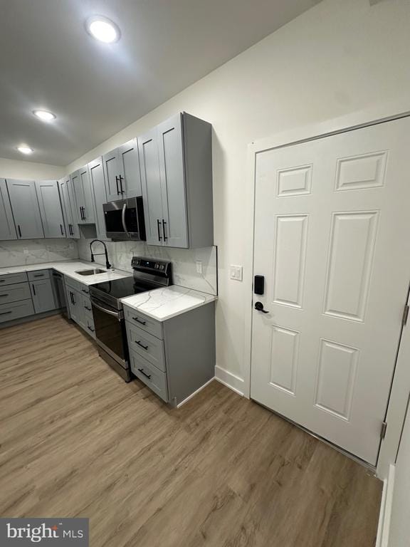 Photo - 2331 E York St