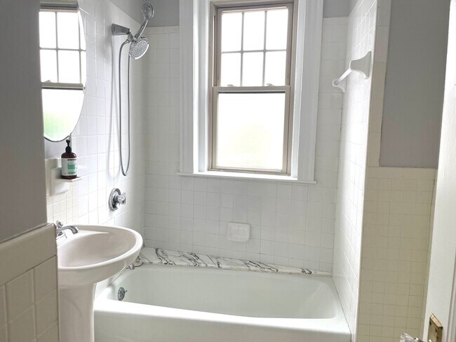 Photo - 90 Bynner St Unit 1