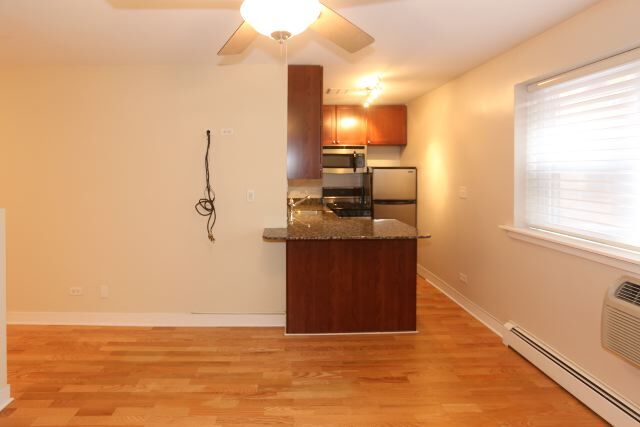 Photo - 650 W Wrightwood Ave Unit 302