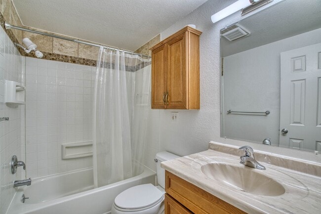 Photo - 1725 7th St Unit 2