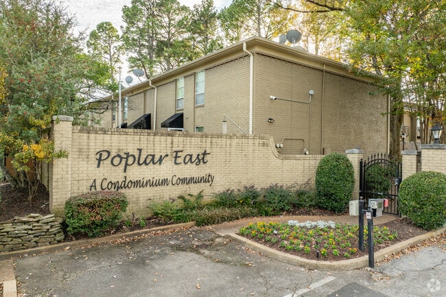 Poplar East Condominiums - Poplar East Condominiums