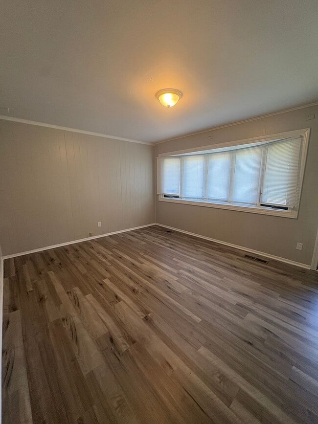 Photo - 4550 Freudenberger Ave