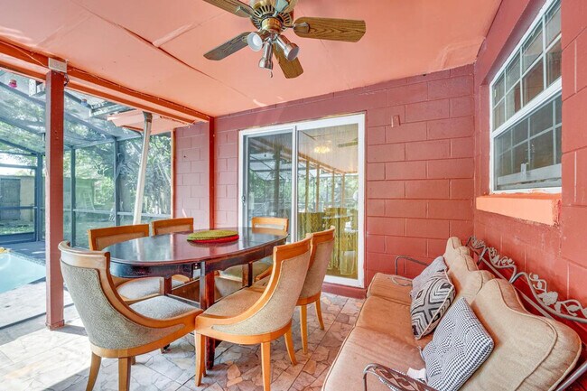 Photo - 281 W 18th St Unit ID1385729P