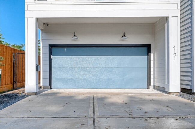 Photo - 4101 Edison St