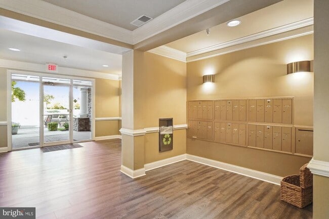 Photo - 12824 Clarksburg Square Rd Unit 102