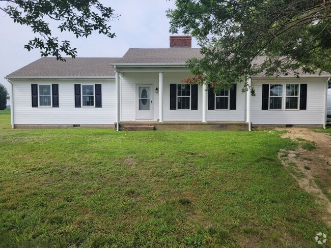 Building Photo - 4 bedroom newly remodeled home