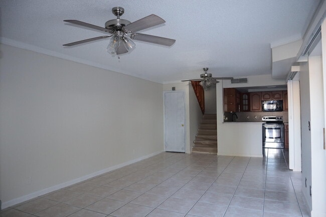 Photo - 6190 Seven Springs Blvd