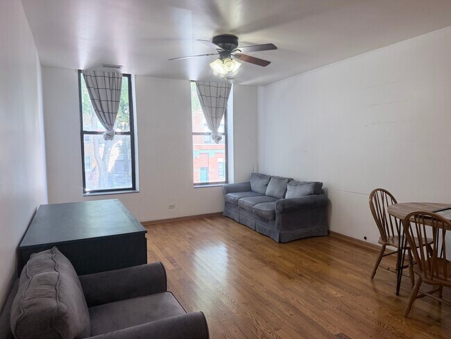 2738 S Princeton Ave Unidad 2