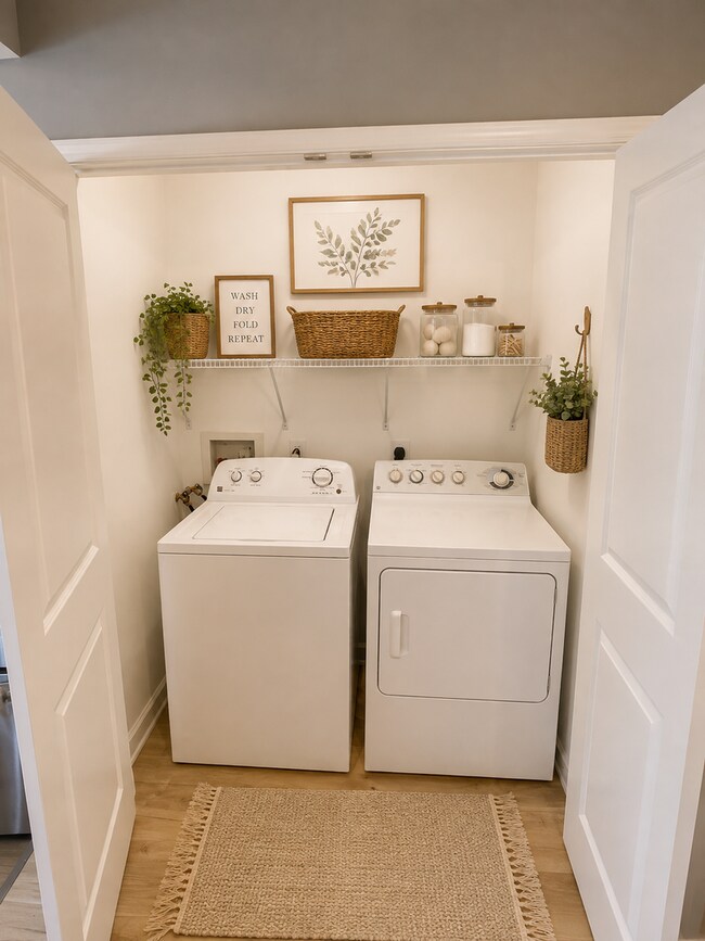Photo - 115 W 2nd St