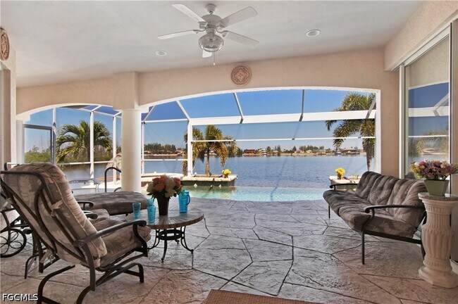 4323 NW 24th Terrace