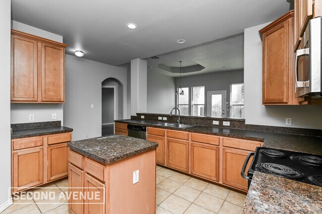 Photo - 5916 Pansy Rd