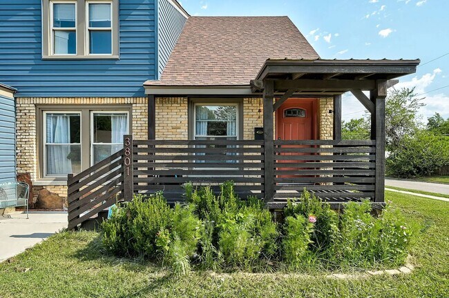 Photo - 3801 NW 25th St