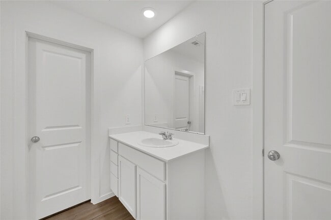 Building Photo - 17942 Becker Lndg Dr