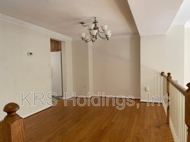 Photo - 6268 Walkers Croft Way