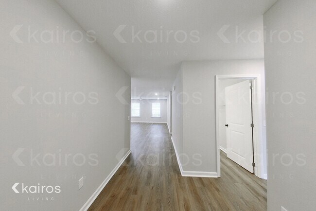 Photo - 11 Camper Cir