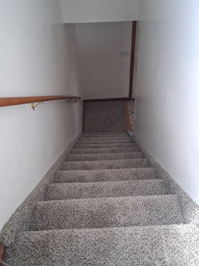 Photo - 502 Archer St